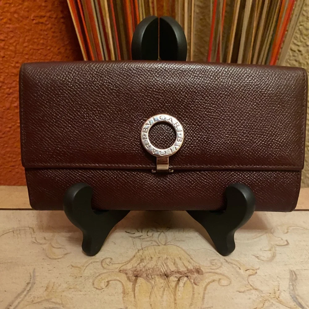Bvlgari -EUC- Rich Brown Long Leather Wallet - Amazing Condition